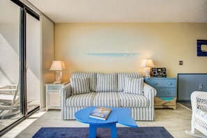 Condo, 1 habitación | Área de sala de estar