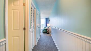 Condo, 1 Bedroom | Interior