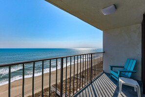 Condo, 1 Bedroom | Property grounds