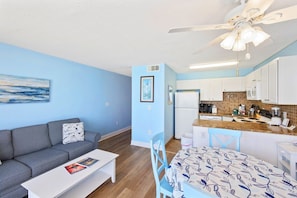 Condo, 1 Bedroom | Dining