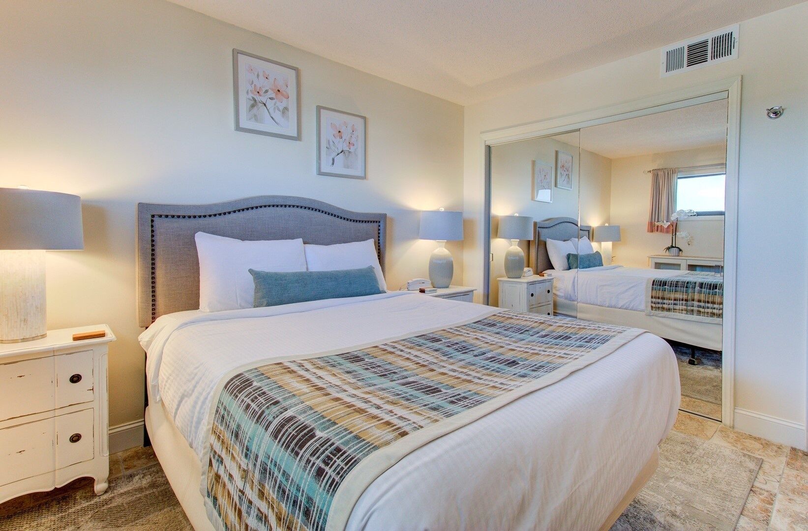 0504 Dogwood Delight 1 Bedroom Condo by Redawning