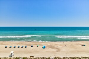 Apartamento, 2 habitaciones | Playa | Ubicación a pie de playa