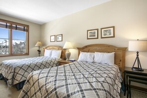 Condo, 2 habitaciones | 2 habitaciones, espacio para trabajar con laptop y wifi gratis 