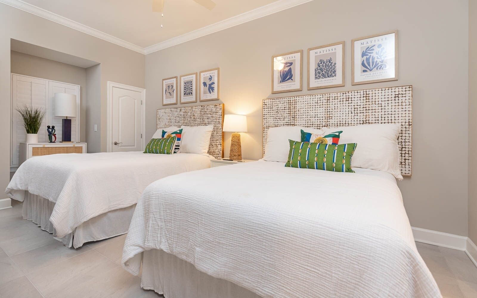 Phoenix Gulf Towers 402 2 Bedroom Condo