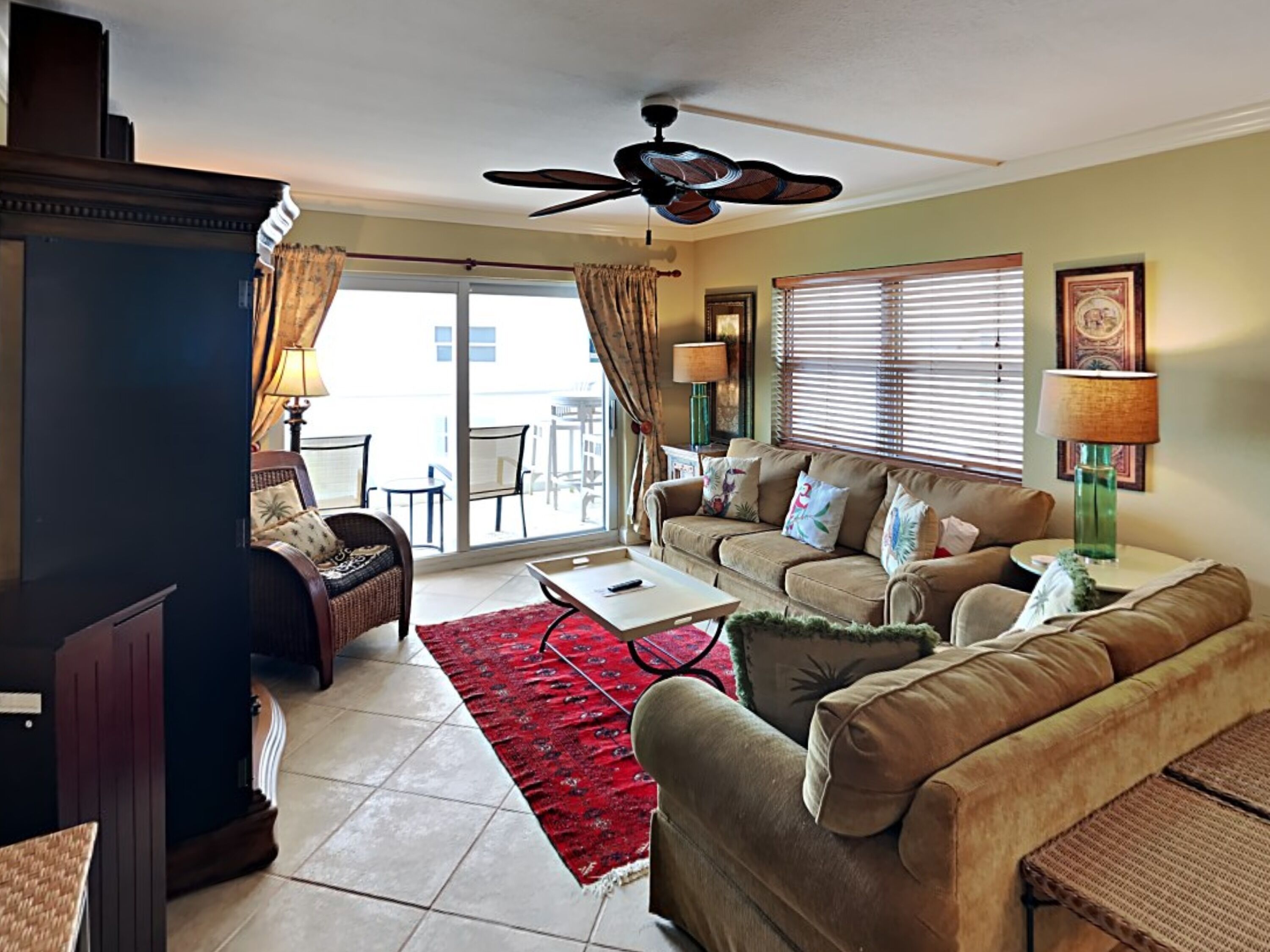 Regency Towers #408 East | Gulf Views, Pool!