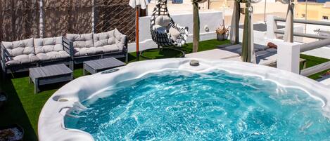 Strogili Suite | Terrace/patio