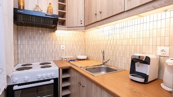 Strogili Suite | 私人厨房 | 冰箱、意式浓缩咖啡机、茶具/咖啡用具、电热水壶