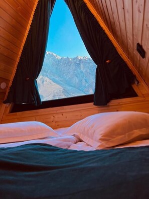 Quadruple Room | Soundproofing, free WiFi, bed sheets
