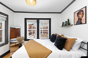 3 makuuhuonetta, silitysrauta/-lauta