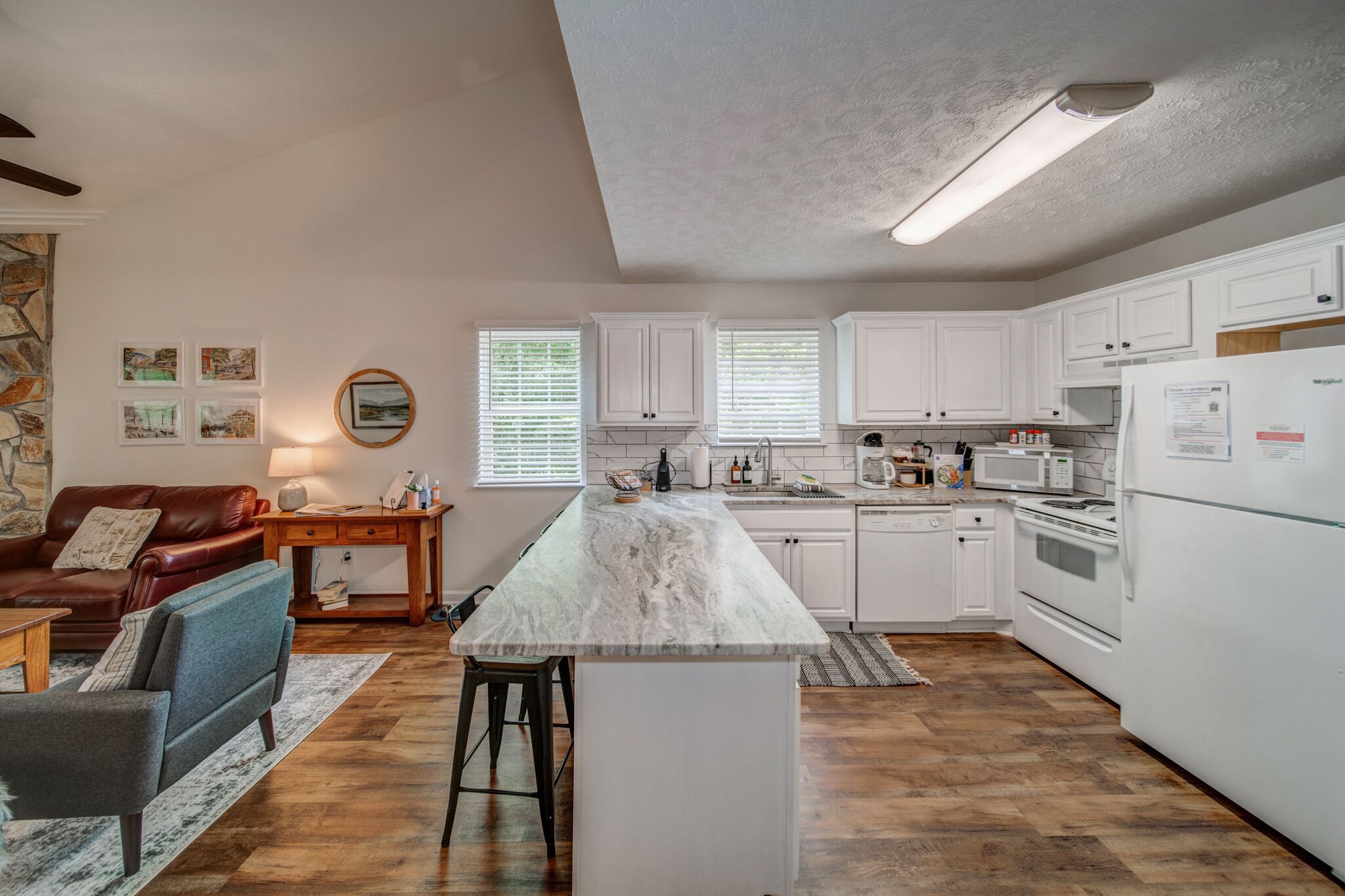 Porch B - a peaceful oasis, with mountain views and new hot tub. 