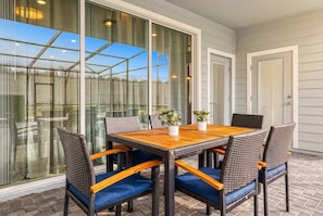 Outdoor dining - Last Minute Disney Getaway! Townhouse with Private Pool. Book Now! #66503 (Orlando)
