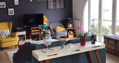 Villa on the heights with garden not overlooked