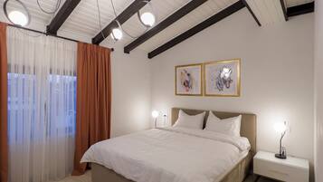 Luxury Apartment | Egyptian cotton sheets, premium bedding, down comforters