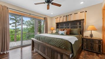 3 bedrooms, travel crib, free WiFi, bed sheets