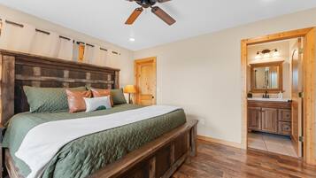 3 bedrooms, travel crib, free WiFi, bed sheets