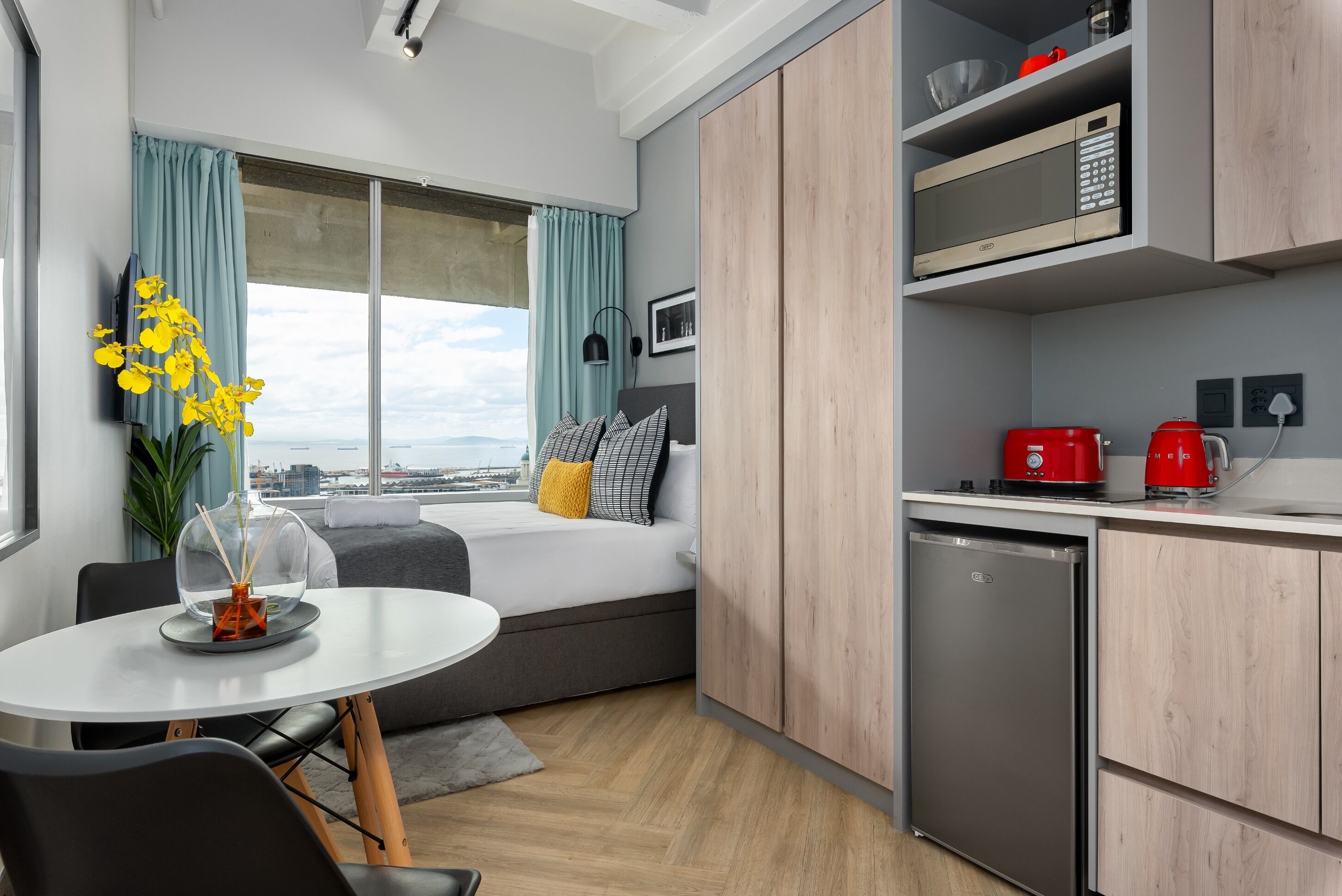 Vibrant Studio in the Heart of Cape Town