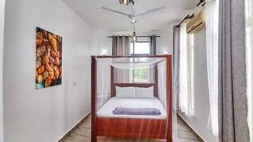 3 bedrooms, WiFi, bed sheets