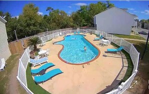 Udendørs pool