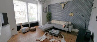 Trendy quirky ground floor Victorian garden flat