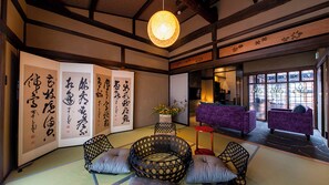 Lobby - Sumiya Seica (Takayama)