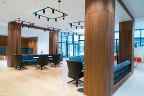 Interior - Vienna Residence | Luxurious 1-bedroom-apartment with large balcony and great views directly over the Danube #6445 (Vienna)