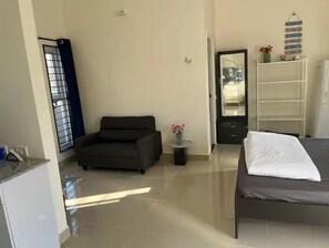 1 bedroom, WiFi - AZURE B1 Whitefield, Serenity, Bliss & Relaxation Unit B4 (Bengaluru)