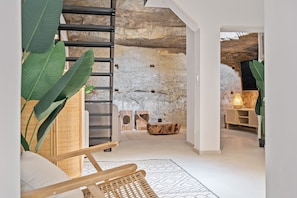 Interior detail - Elegant 1BR Retreat in Peaceful Grund (Luxembourg City)