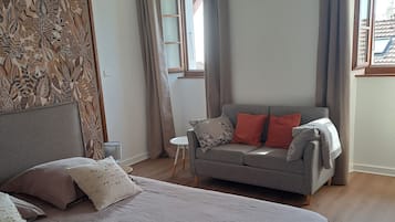 2 habitaciones, cuna de viaje, wifi y ropa de cama