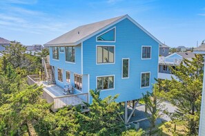 Exterior - Oceanside Dog Friendly Cottage w/ Screened Porch and Nearby Beach Access (Avon)