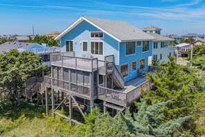 Exterior - Oceanside Dog Friendly Cottage w/ Screened Porch and Nearby Beach Access (Avon)