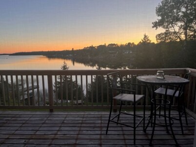 Getaway/Fishing Cabin on Famous Eagle Lake