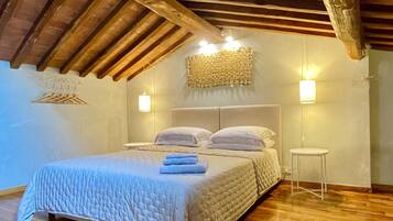 2 camere, ferro/asse da stiro, Wi-Fi gratuito, lenzuola