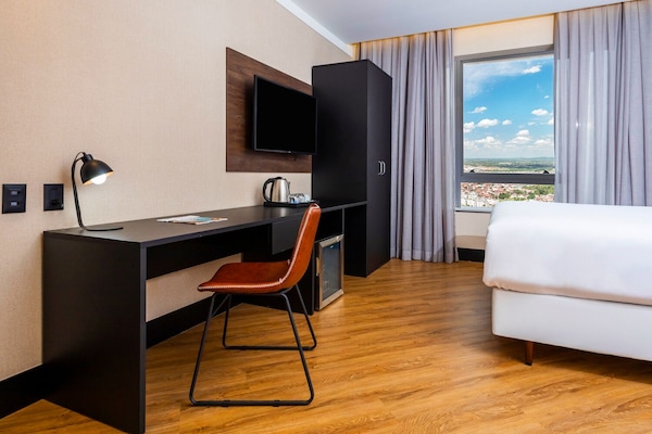 Executive-Doppel- oder -Zweibettzimmer | Blick auf den See