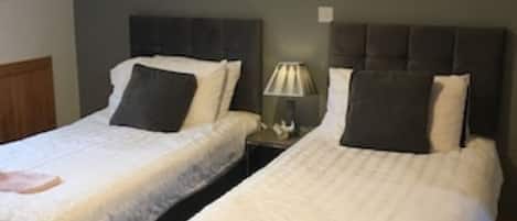 3 Schlafzimmer, Bettwäsche