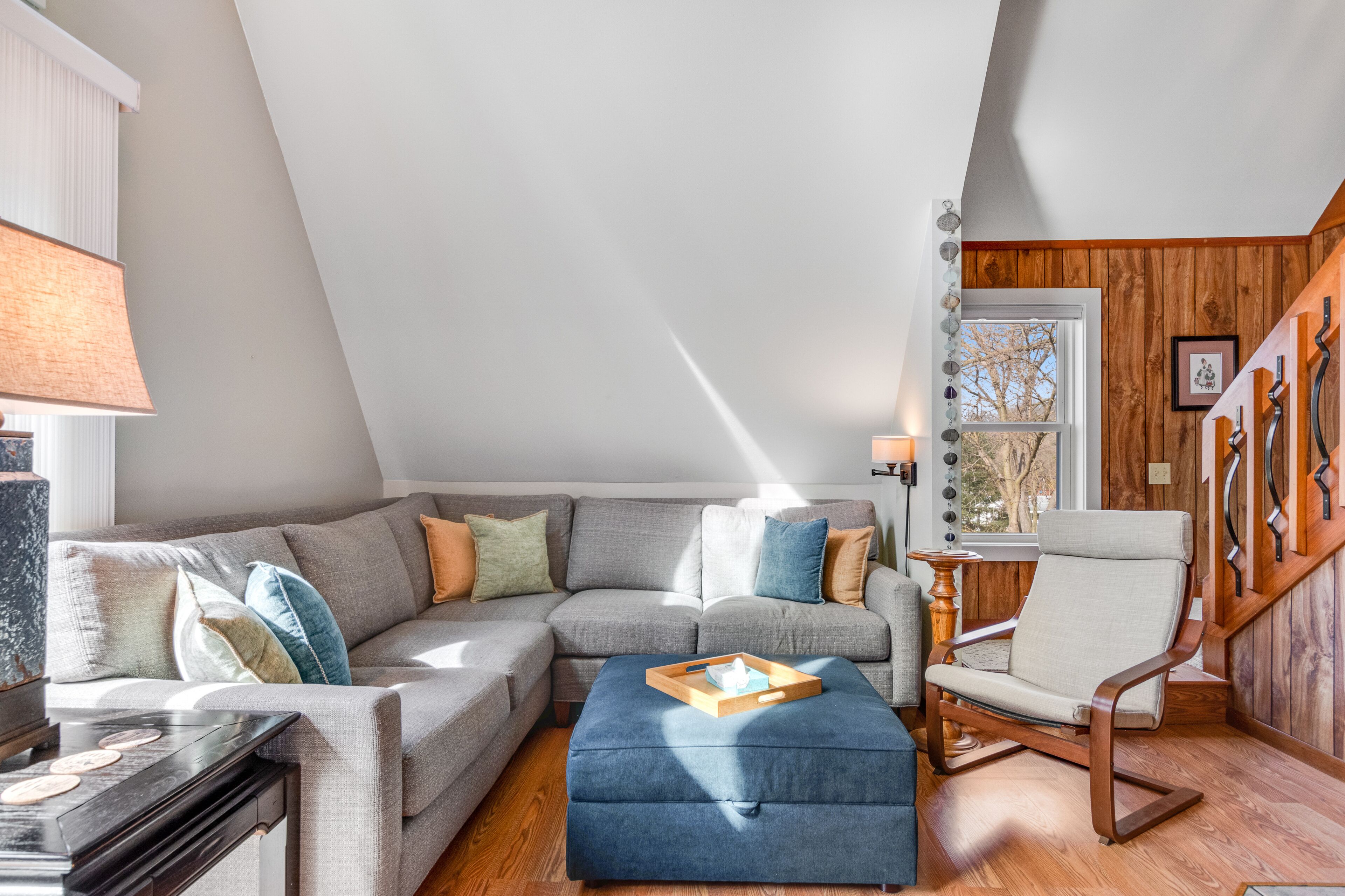 Charming home with deck, grill, firepit, & washer/dryer - quiet location