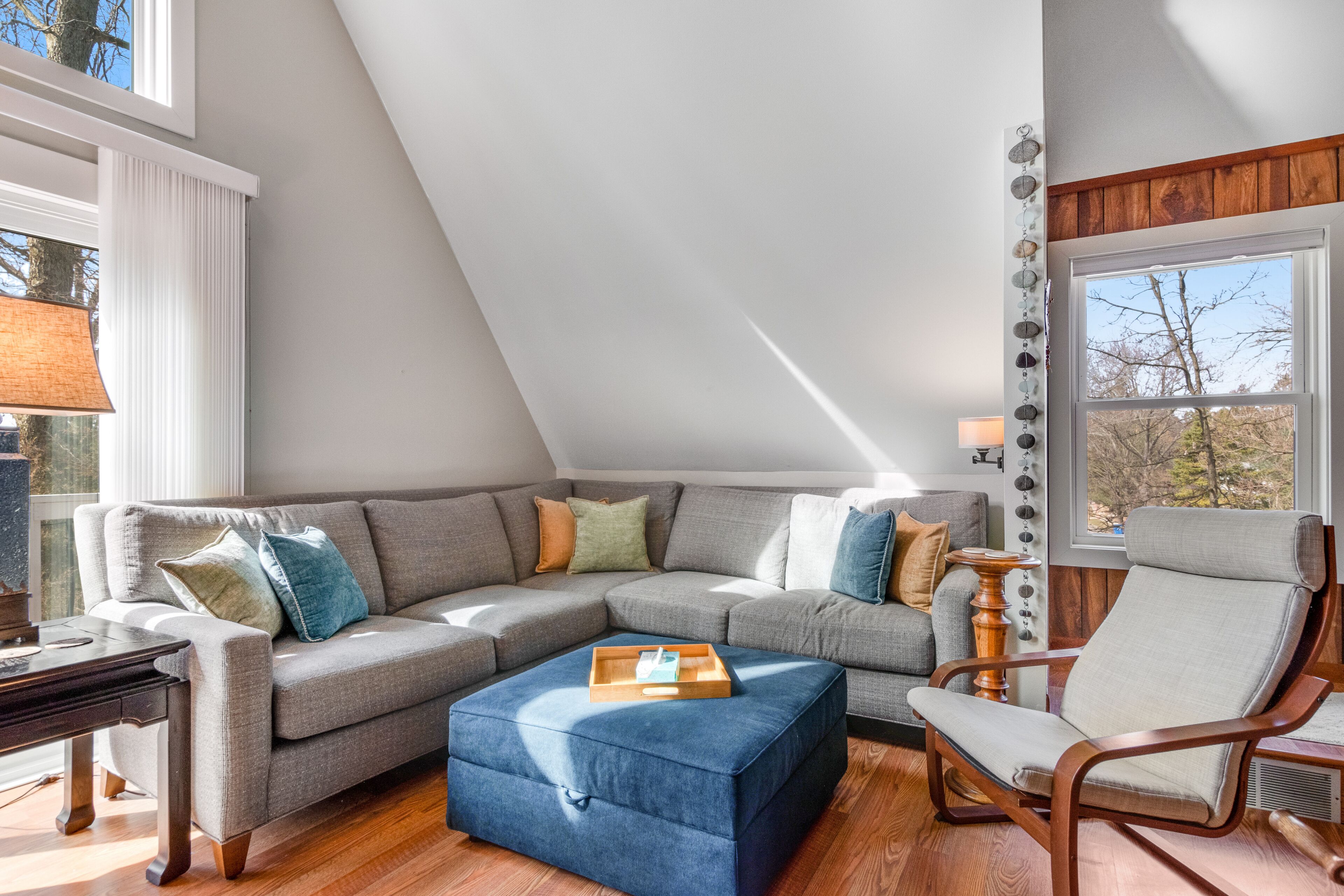 Charming home with deck, grill, firepit, & washer/dryer - quiet location