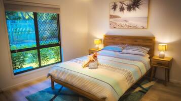 3 bedrooms, WiFi, bed sheets