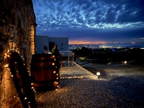 Terrace/patio - Cosy open plan studio for couples or singles (Alyki)