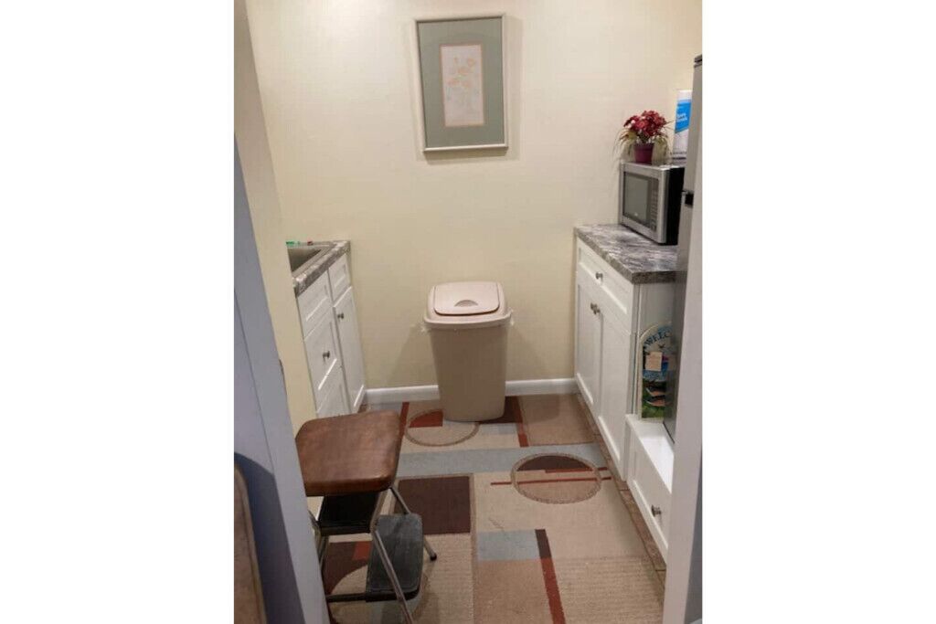 Val's Sanctuary, private unit, in-law suite.