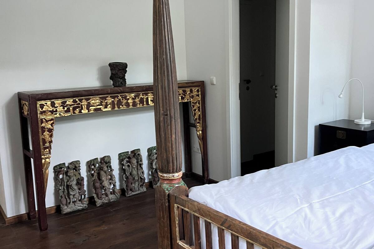 Individually decorated, individually furnished, free WiFi, bed sheets