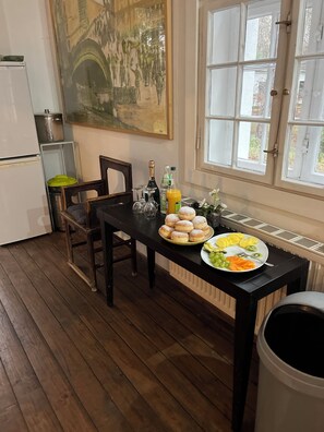 Cafeteira/chaleira, chaleira elétrica