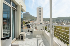 Design Apartment | Balcony