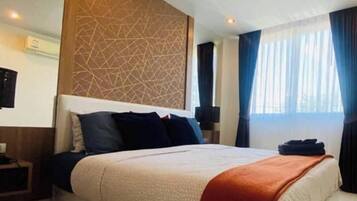 Deluxe appartement, veranda, uitzicht op stad | Gratis wifi