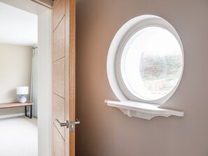 Interior - Sou West (Kingsbridge)