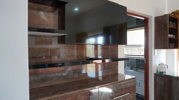 高级双人房 | 起居区