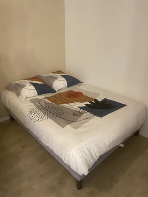 1 chambre, draps fournis