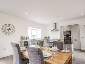 Dining - Firthview (Nairn)