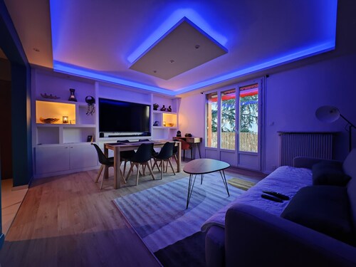 Appartement design, 3 chambres proche Lyon