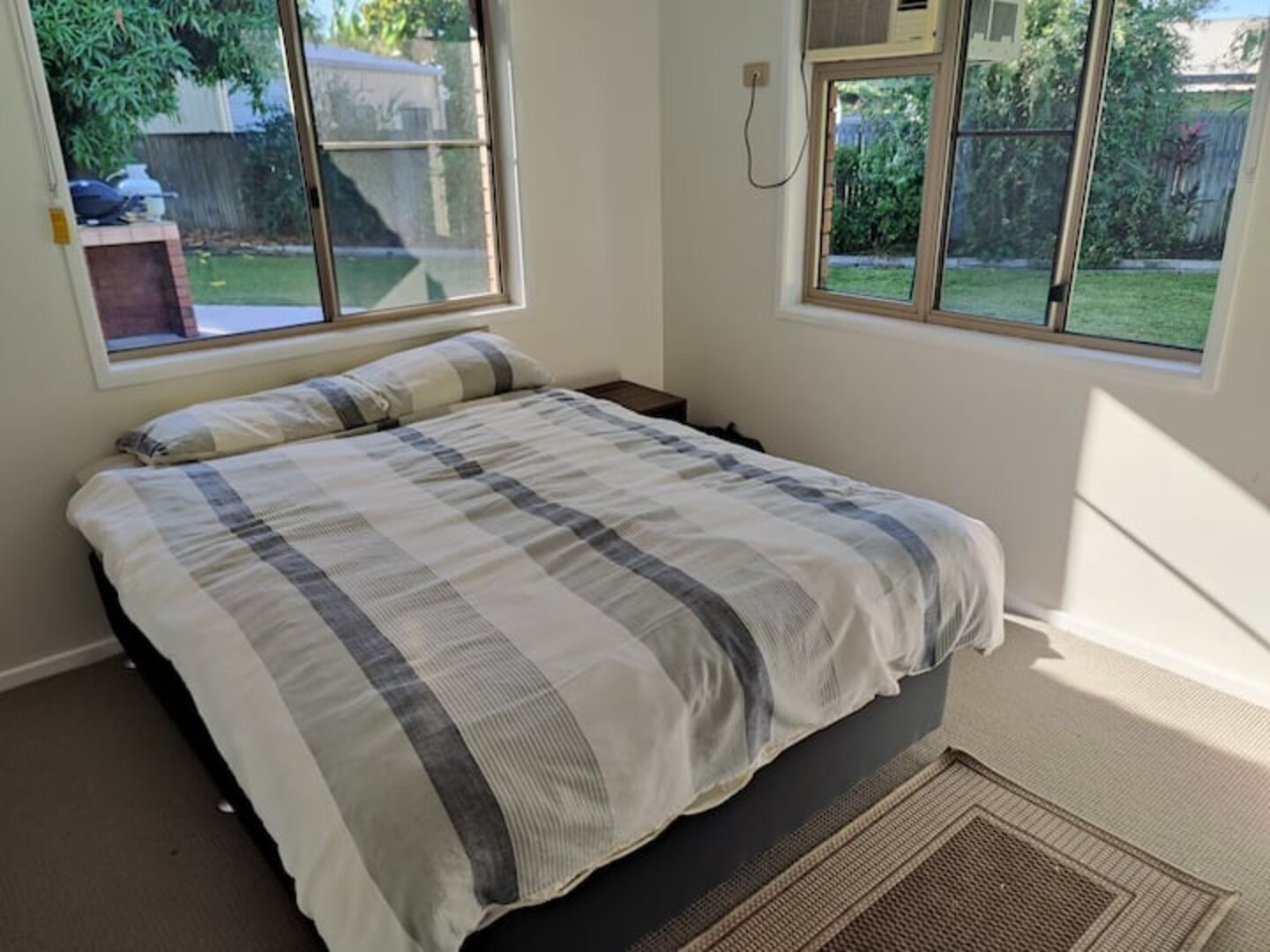 Tropical Holiday Home + NBN + Home theatre