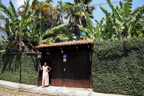 Front of property - casaJOMO B&B (Rio de Janeiro)